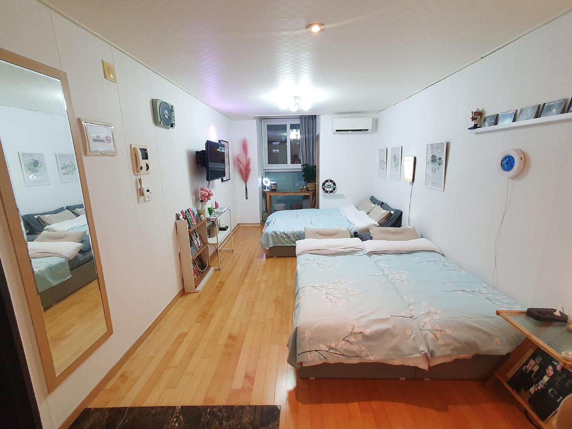 Hongik Univ Hongdae Apartment Seoul